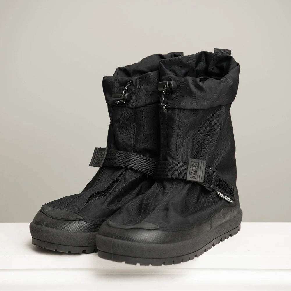 NEOS Traveller T1A Overshoes Mens Medium Black Waterproof‎ Nylon Rain Snow Boots